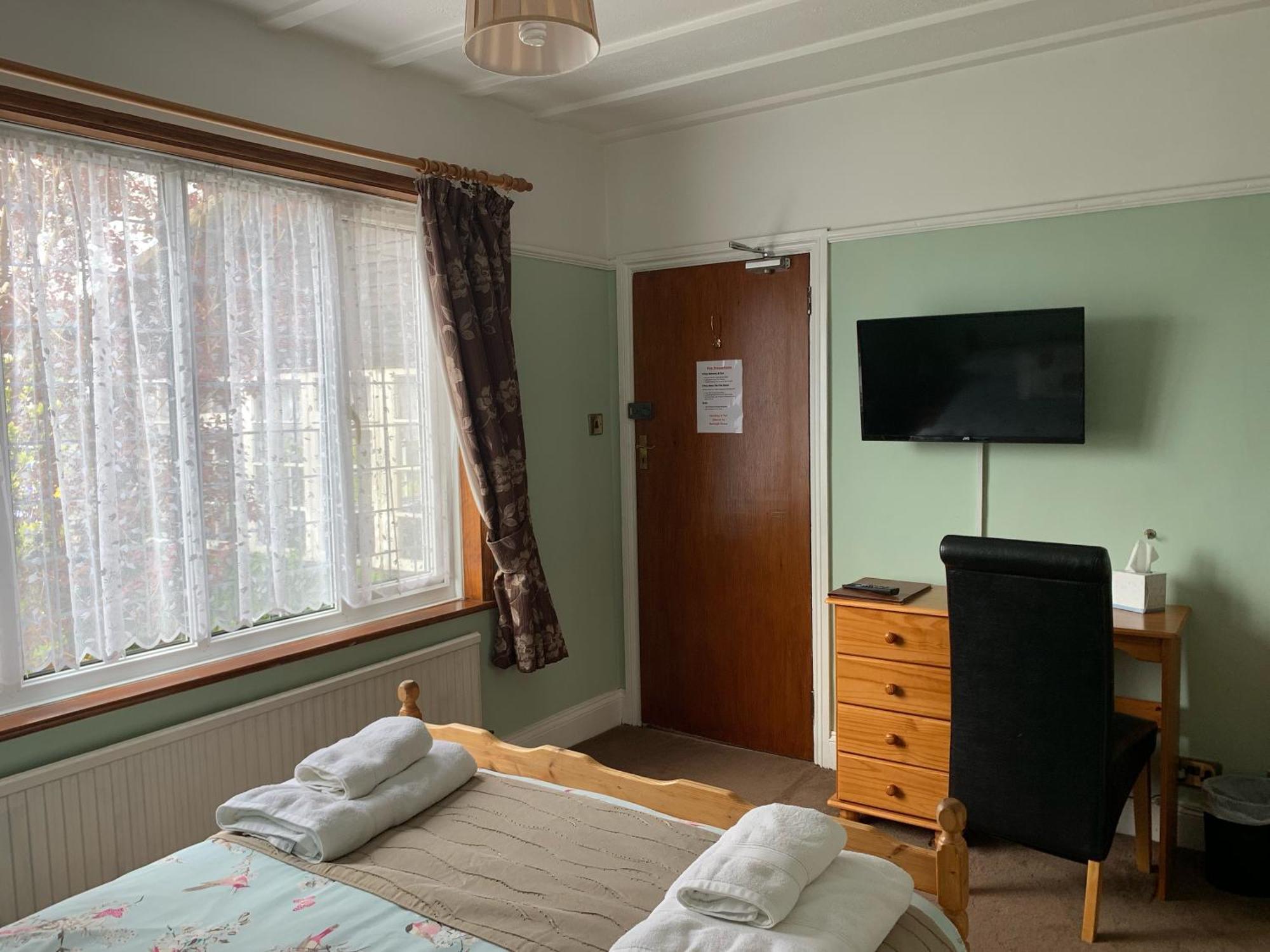 Burleigh House , A Cosy Retreat In Agatha Christie'S Hometown Torquay Ruang foto